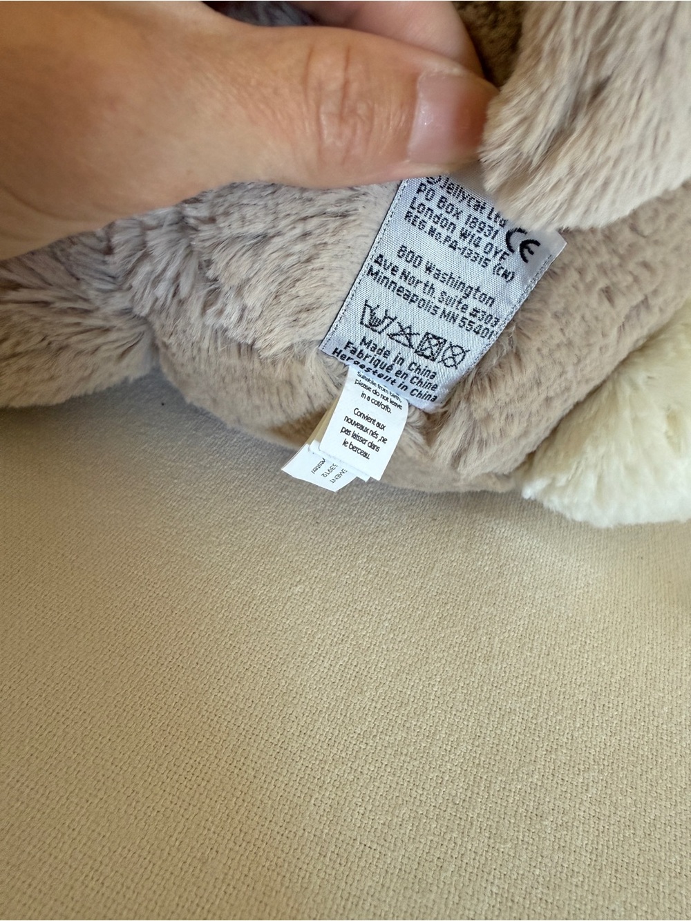 Jellycat Bashful Beige Bunny Plush large embroidered ear - Picture 7 of 12